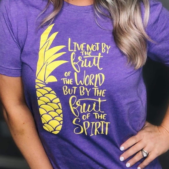 Hanes Tops - ⭐️ SALE ⭐️ “Fruit of the Spirit” Graphic Tee